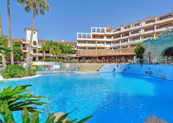 Golf Christina Albatros - Heated Pool Apartment *